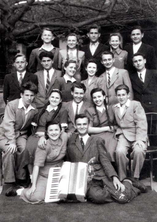 Mittelschüler nach 1944